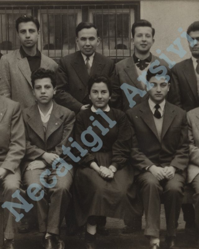 Ogretmen_SisliTerakki_002a